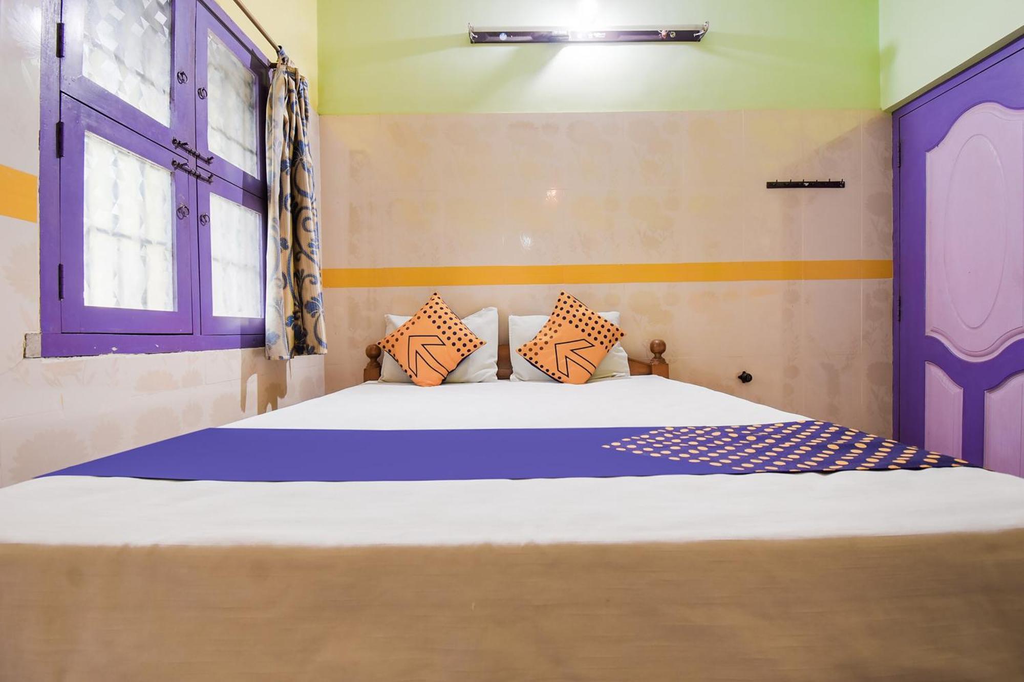 Hotel O K.S.Lodge Tribhuvanam Extérieur photo